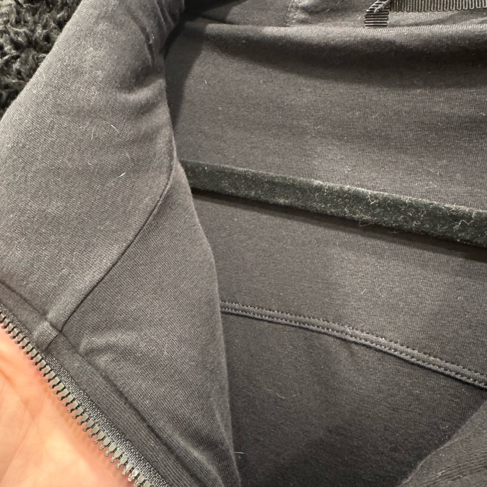 Lululemon Pullover - Picture 4 of 7